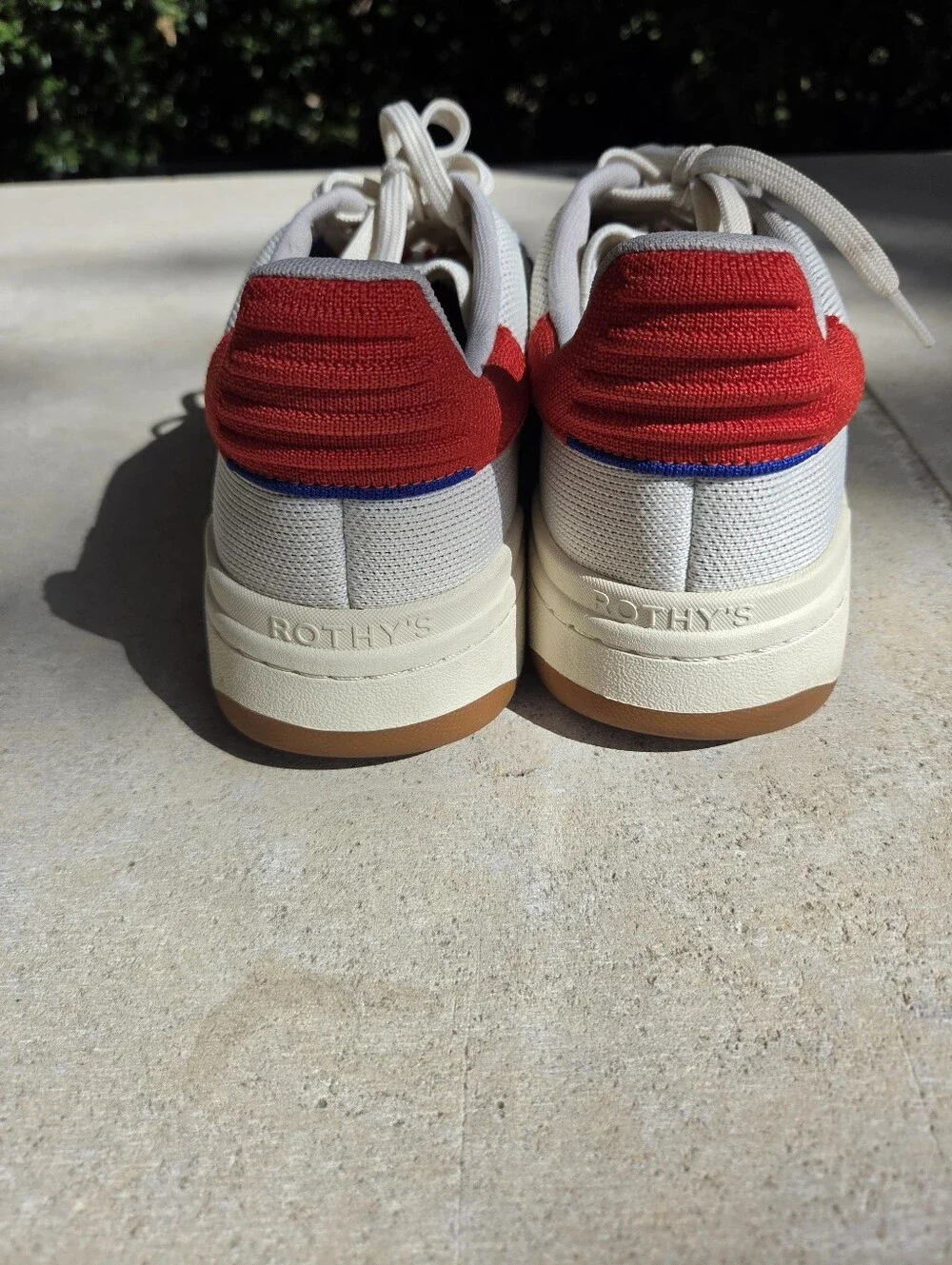 Rothy's The Men's Court Sneaker White And Turbo Blue Size 12.5